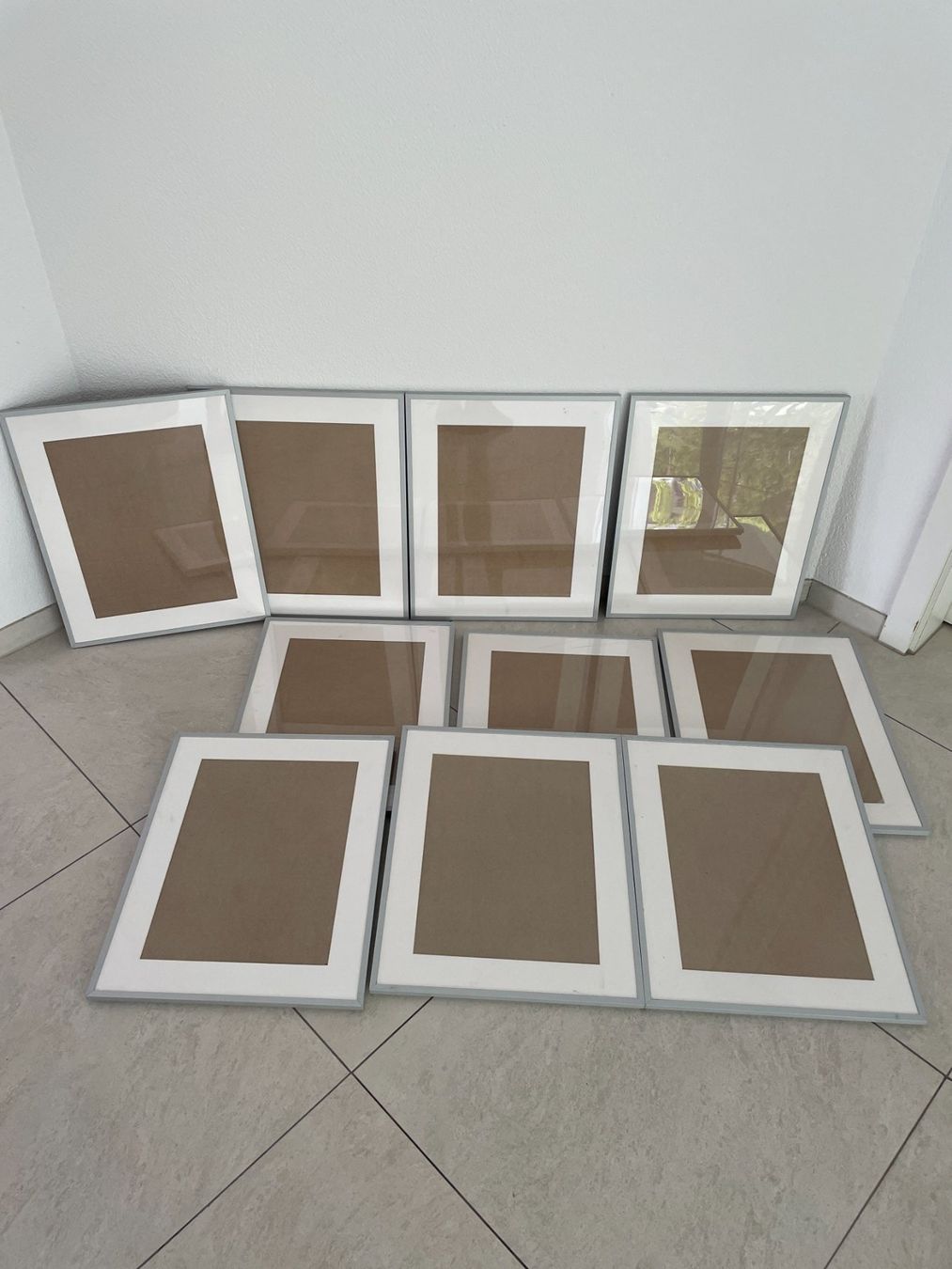 Cadres de tableaux: 10 Bilder Rahmen IKEA gebraucht – D'occasion à Dagmersellen par Arcticsnow2017 3