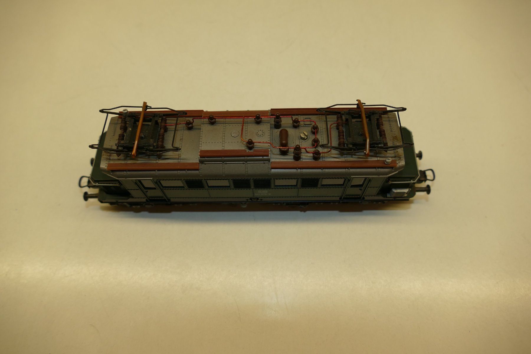 Roco Modellini di ferrovie: Roco H0: DB Elektrolok Baureihe 144 – Usato da Niederhasli venduto da rail-duerst 5