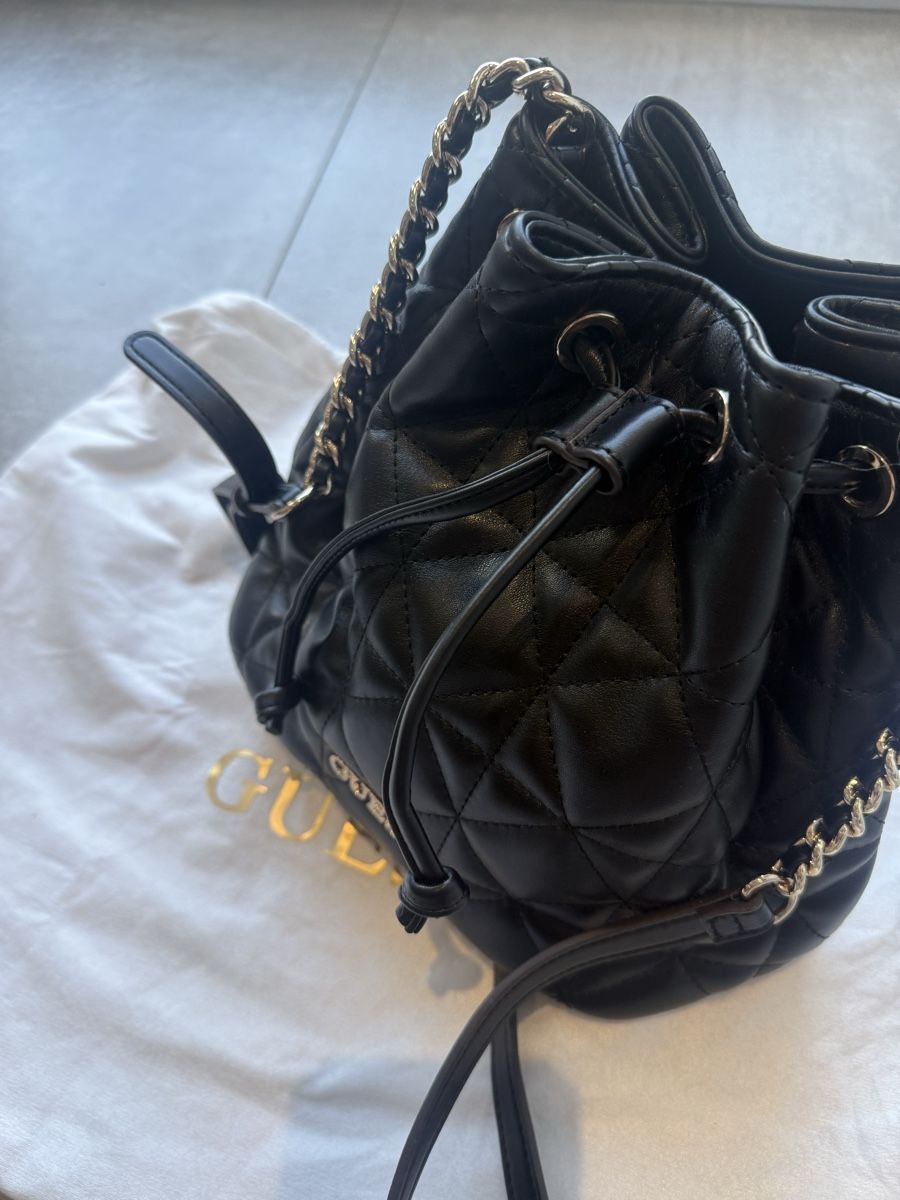 Borse da donna: Sac Guess – Nuovo (secondo la descrizione) da Chézard-St-Martin venduto da nel_269s 3