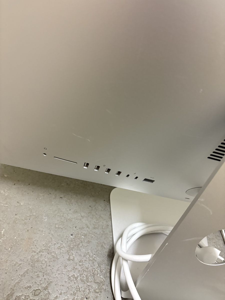 Apple PC: Apple iMac 21.5, i5, 256gb, 2017 – Usato da Richterswil venduto da philphilipp 2