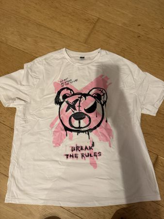 Shein T-Shirt Weiss mit Bärenmotiv Grösse L 