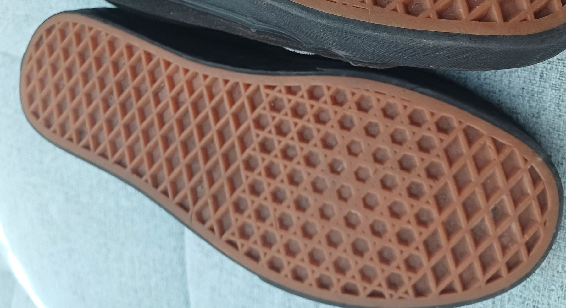 Vans Herrenschuhe: Vans Sneaker schwarz 40.5 – Gebraucht aus Weinfelden von LAUI2 2