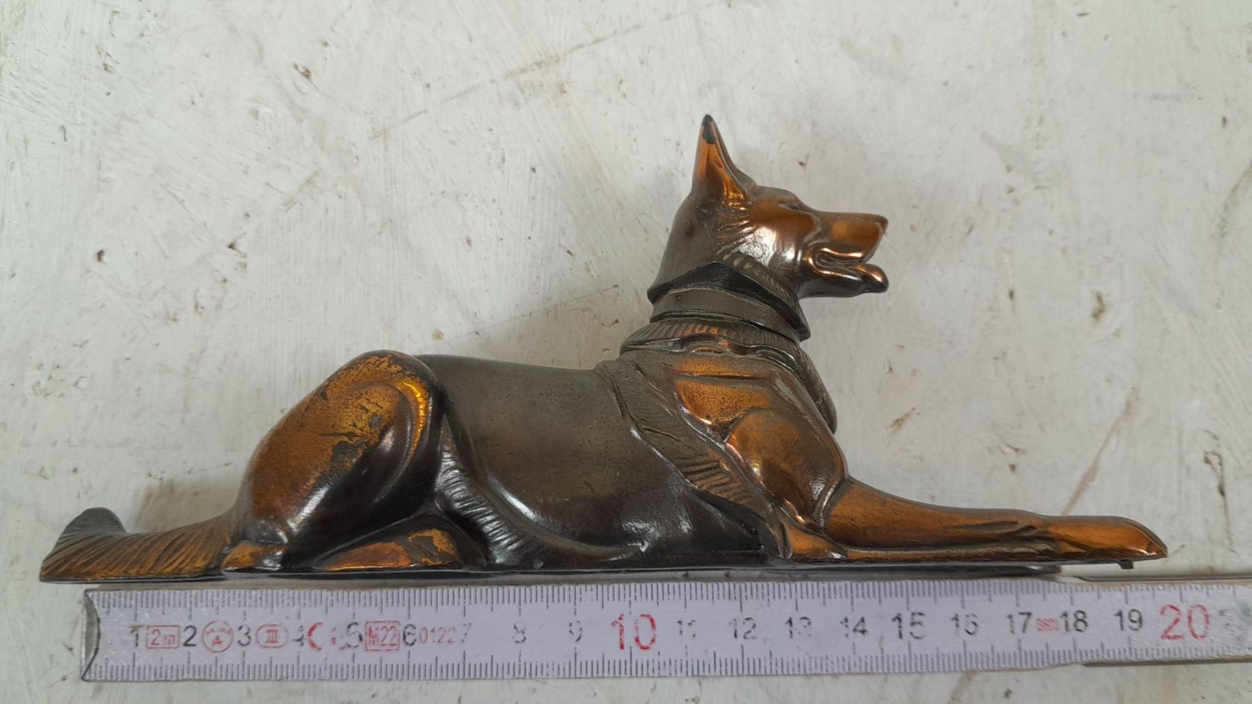 Figuren: Art déco Hundefigur Schäferhund Schäfer sitzend Spelter – Gebraucht aus Hittnau von v-v-onlineverkauf 3