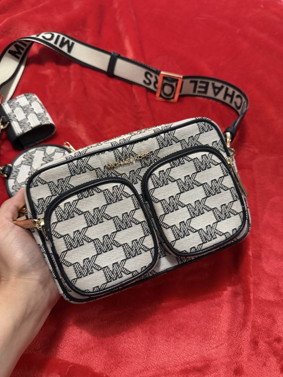 Michael Kors Taschen für Damen: Tasche Michael Kors monogramm wie neu  – Neu (gemäss Beschreibung) aus Domat/Ems von alk_hd89
