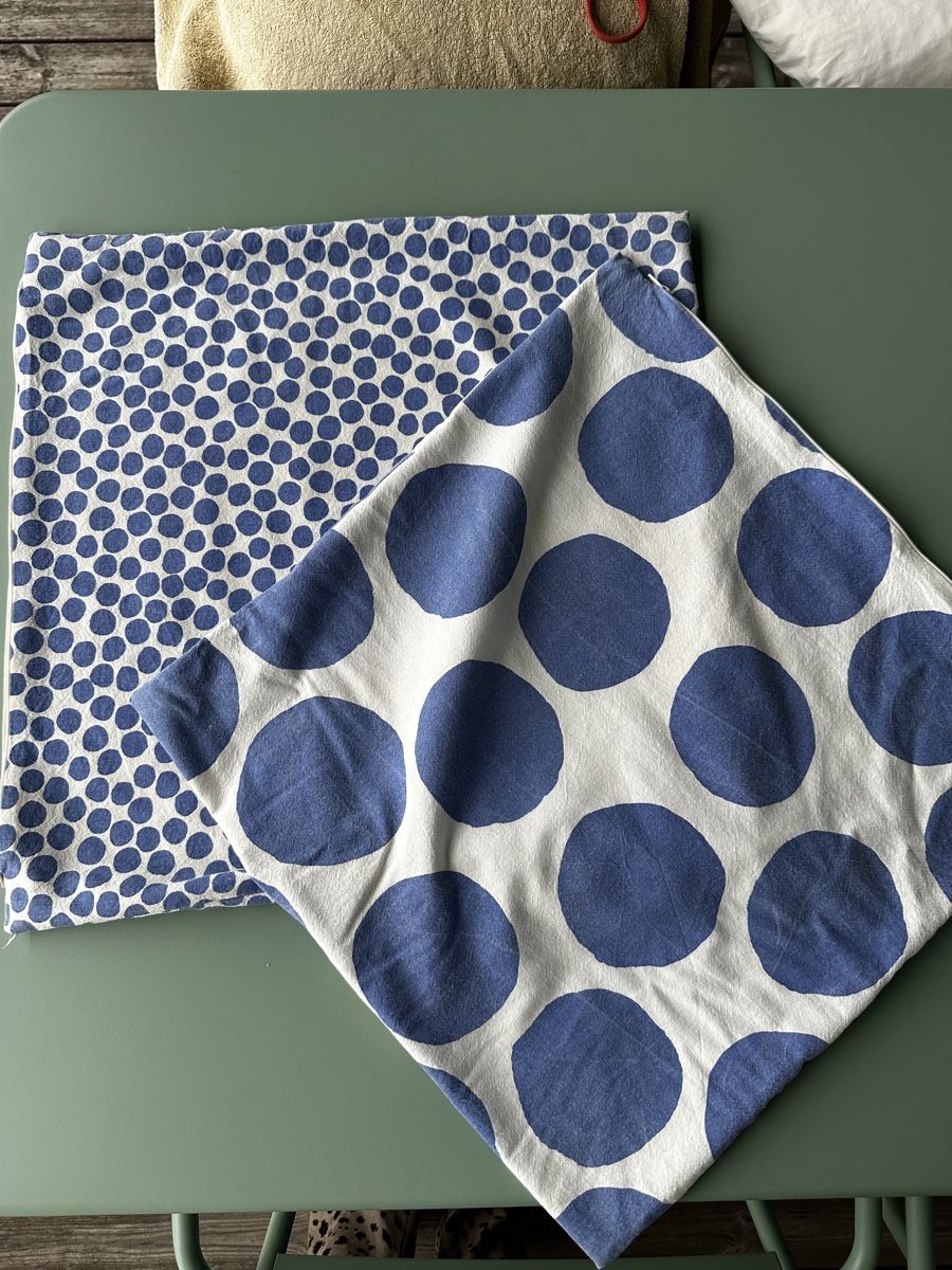 H&M Cuscini: H&M Home Kissenhüllen 50x50 – Usato da Bern venduto da Tana31