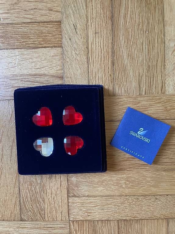 Swarovski Tutte le decorazioni: Seltene Swarovski Herz-Magnete – Nuovo e nell'imballaggio originale da Baden venduto da Broooke 1