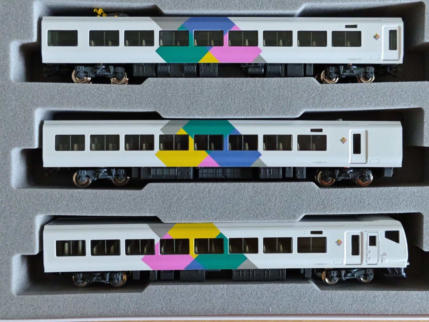 Kato Modelleisenbahnen: Kato 10-433, E257 Series "Azusa/Kaiji" – Neu (gemäss Beschreibung) aus Siebnen von han_xck2 5