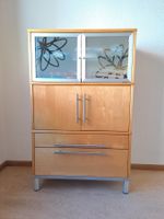 Büromöbel / kleiner Schrank / Buffet