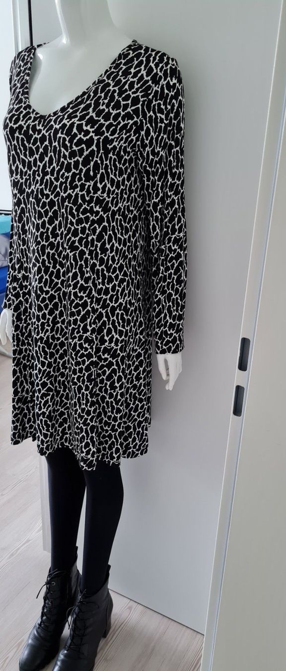 Vestiti: Kleid schwarz/ weiß – Nuovo (secondo la descrizione) da Schaffhausen venduto da Catboot01