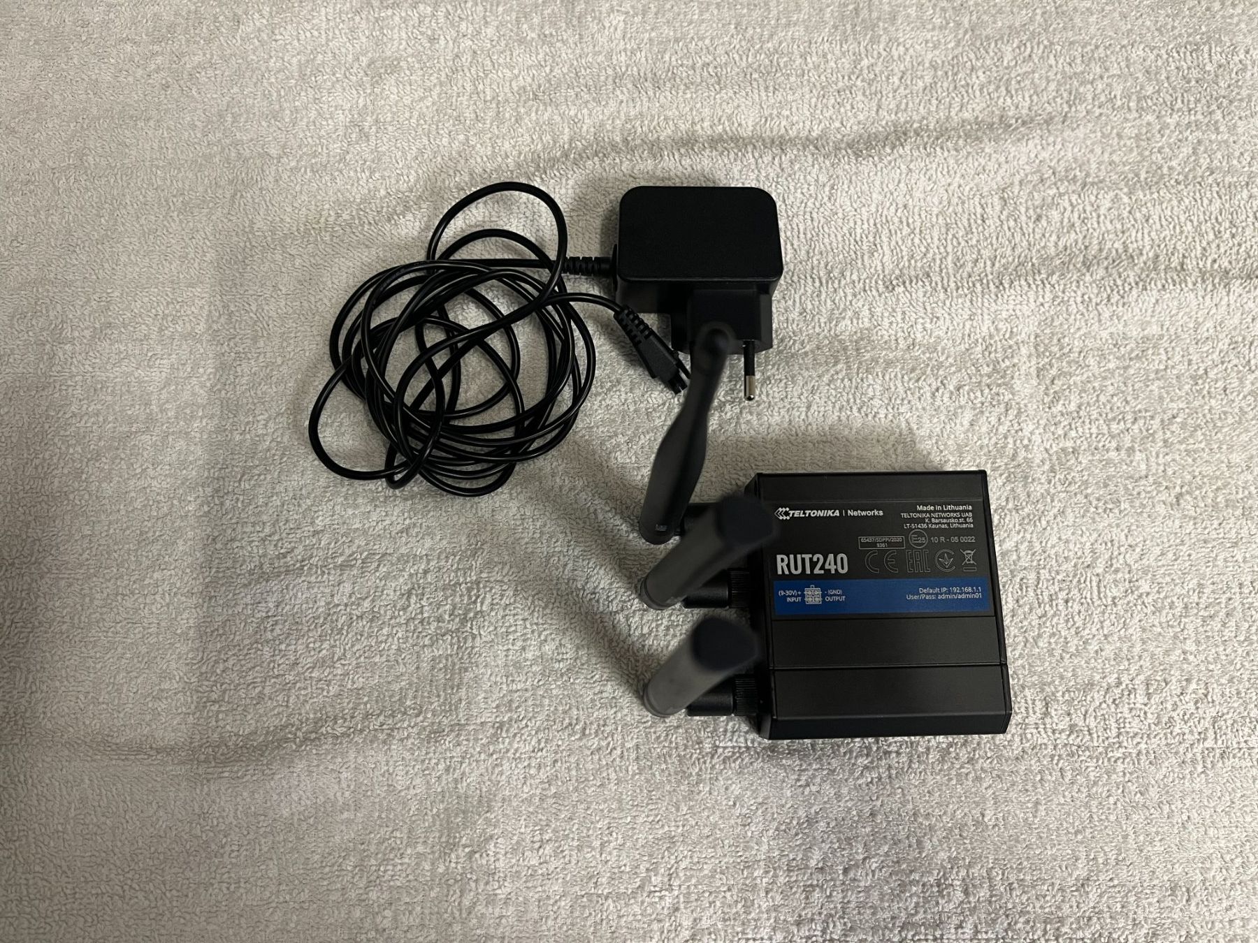 Modem & Router: TELTONIKA RUT240 4G/LTE Router – Usato da Buchs ZH venduto da Sentenza78 1