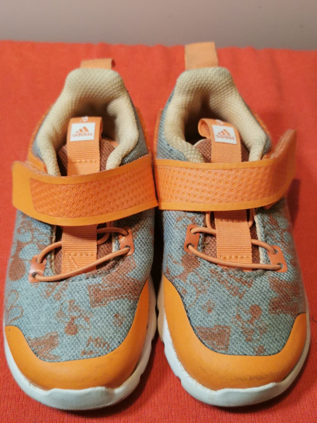 Adidas Scarpe per ragazzi: Adidas Disney Kinder Schuhe Gr 22. – Nuovo (secondo la descrizione) da Schlieren venduto da vlalif