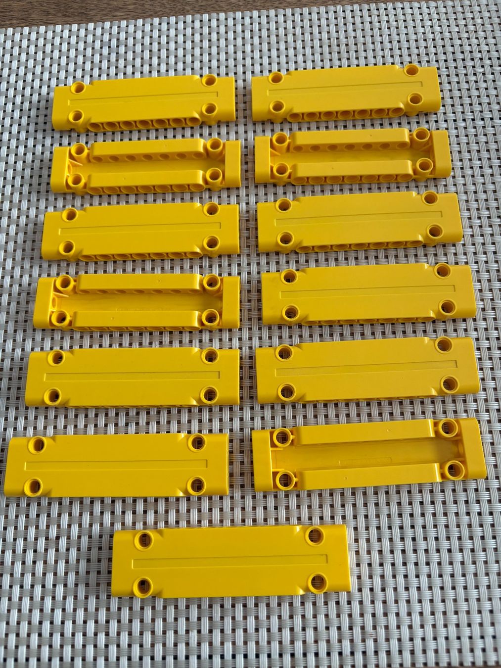 Lego Kit di costruzioni: Lego Technik 42114 Verschalung Panele Panel – Usato da Buochs venduto da Techtelmechtel