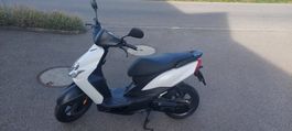 Scooter Yamaha weiss gebraucht in gutem Zustand