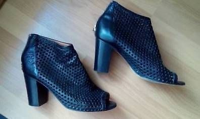 Scarpe da donna: Bottines en cuir gr 38 – Usato da Icogne venduto da cen_h97r 4