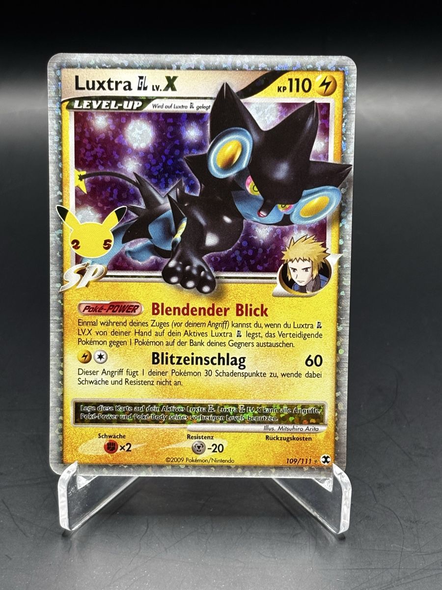 Pokémon Carte collezionabili: Luxtra DE Celebrations Pokémon Karte  – Nuovo (secondo la descrizione) da Magden venduto da LegacyCards