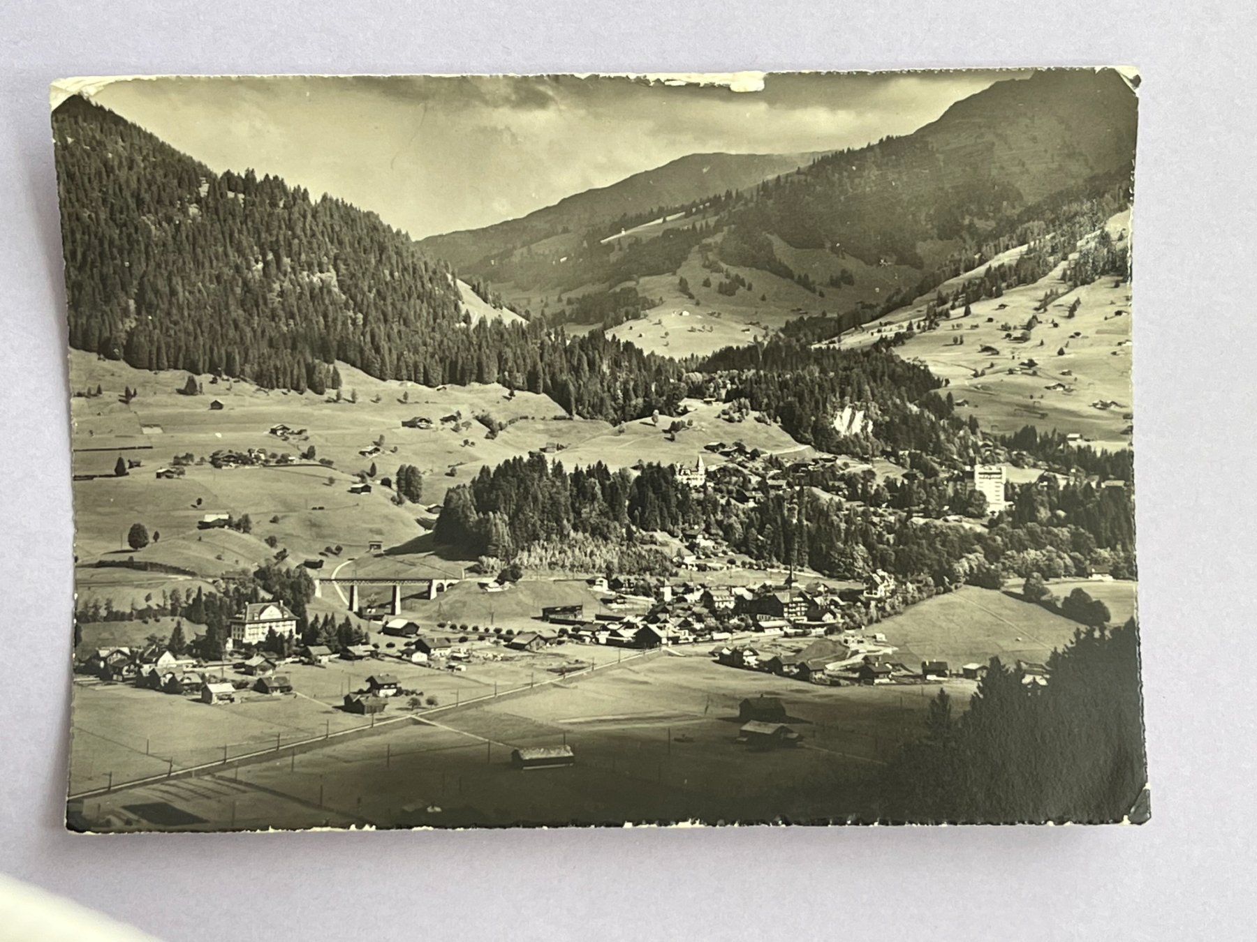 Cartoline postali: Hotel-Pension "Neueret" Gstaad – Usato da Steg VS venduto da _vinci_
