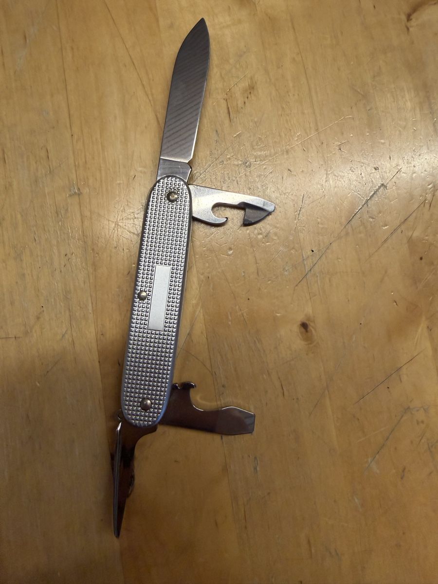 Coltelli tascabile: Victorinox – Usato da Kerns venduto da durrli 6