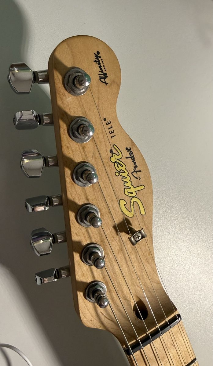 Squier Strumenti musicali: Guitare Squier by Fender Affinity Telecaster – Usato da Genève venduto da kva_6mbb 2