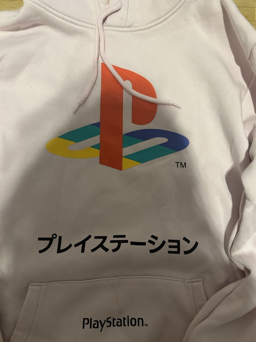 H&M Pulls & Sweat-shirts: Hoodie – D'occasion à zürich par N2424 1