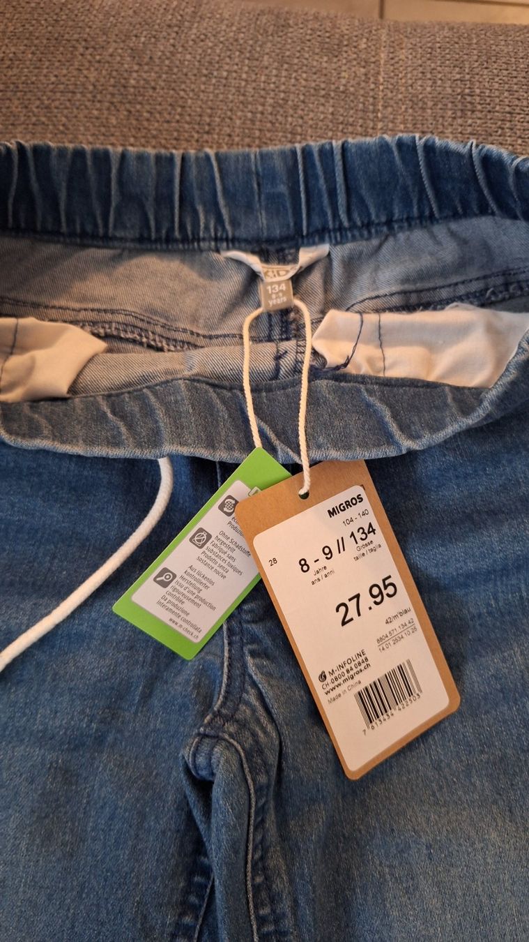 Hosen: Neue Mädchen Jeans Gr. 134 – Neu und originalverpackt aus Biberist von rospel 2