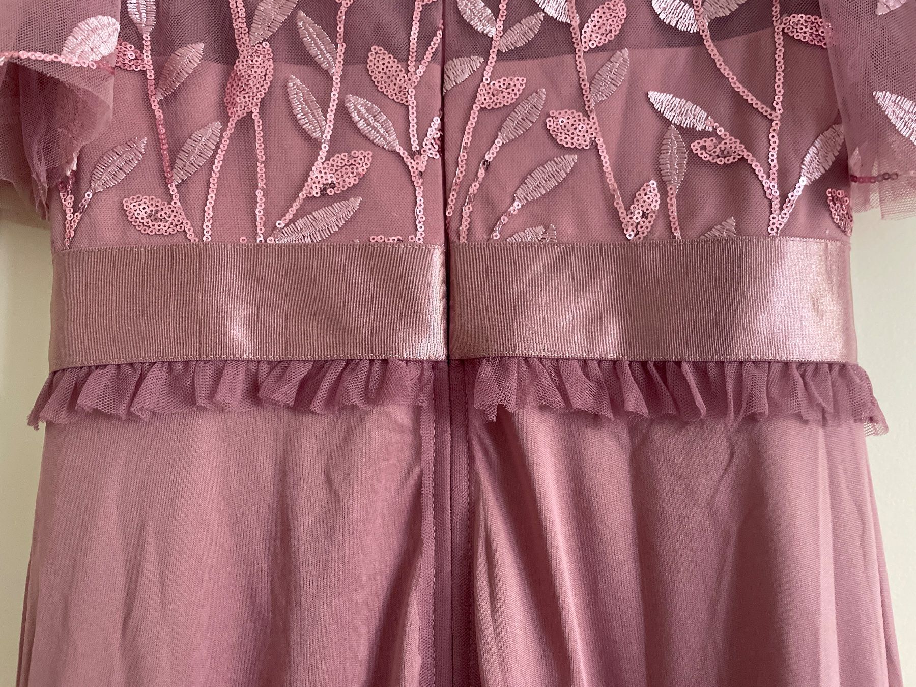 Kleider: Abendkleid, rosa, Bodenlang, Grösse M mit Pailletten – Gebraucht aus St. Gallen von ann_llt9 4