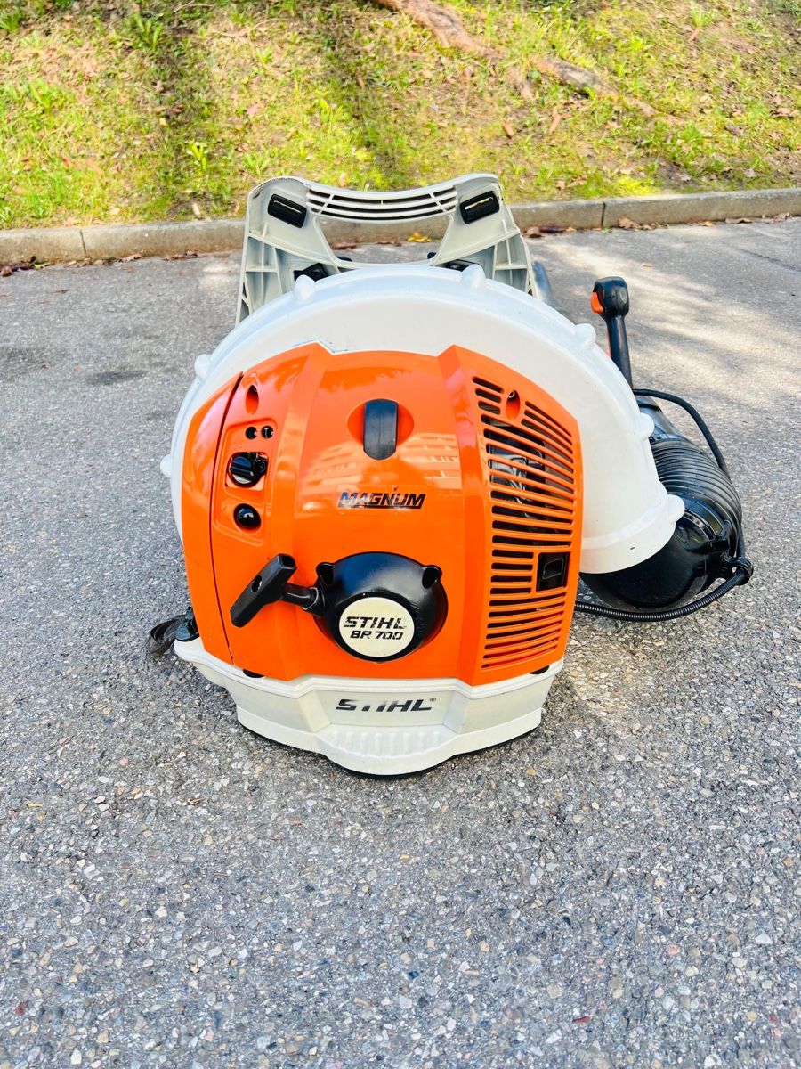 Stihl Laubbläser & Laubsauger: Laubbläser Stihl Br 700 – Gebraucht aus Urdorf von mas_5wfz 7