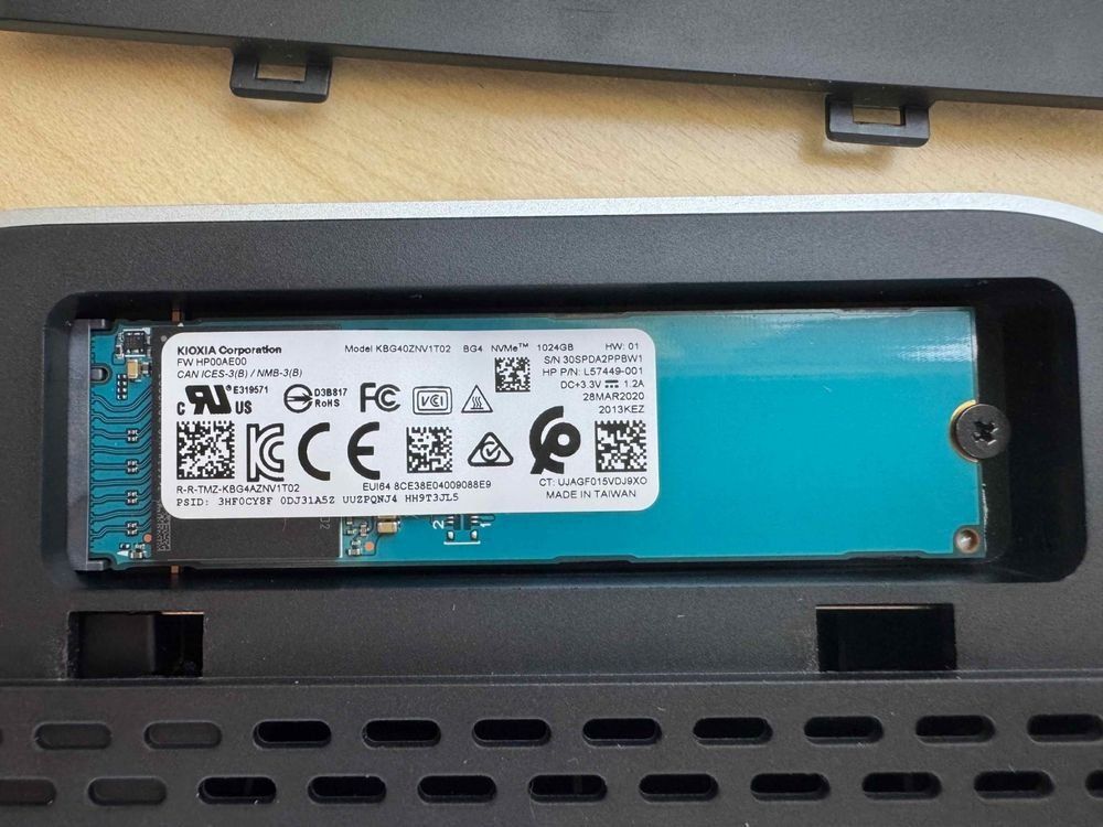Satechi Docking station: SSD 1Tb with Satechi Mac Mini M4 Stand & Hub – Usato da Thalwil venduto da smans 1