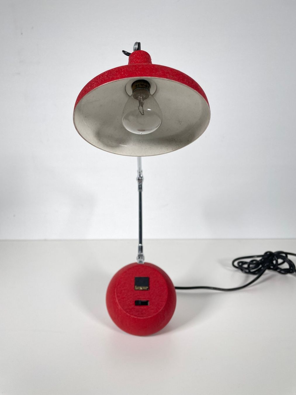 Luxo Lampade: Vintage Lampe von Luxor – Usato da Zürich venduto da Hedwig-steig 3