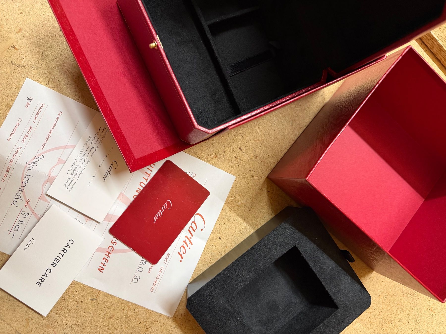 Cartier Orologi: Cartier Tank SOLO S Full Box – Usato da Birmensdorf ZH venduto da elibela 9