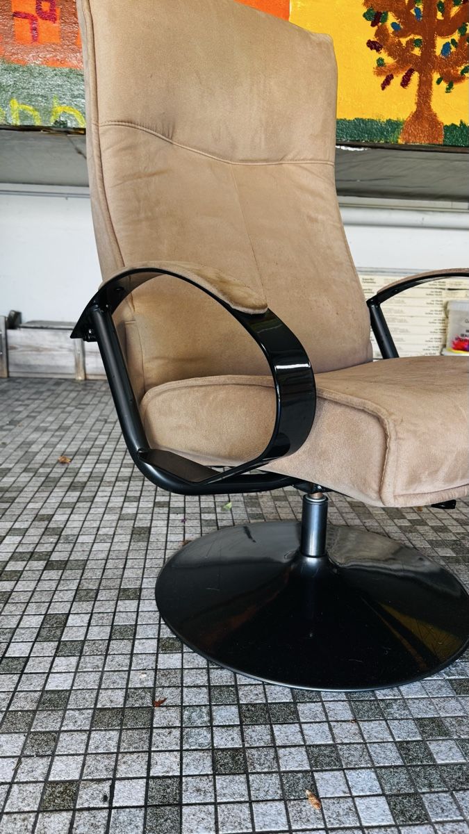 Fauteuils: Sessel mit Hocker braun – D'occasion à Heerbrugg par Heaven09 1