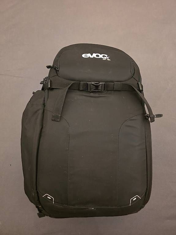 Zaini: EVOC CP 18L Camera Pack Fotorucksack – Usato da Beringen venduto da dav_8ryg