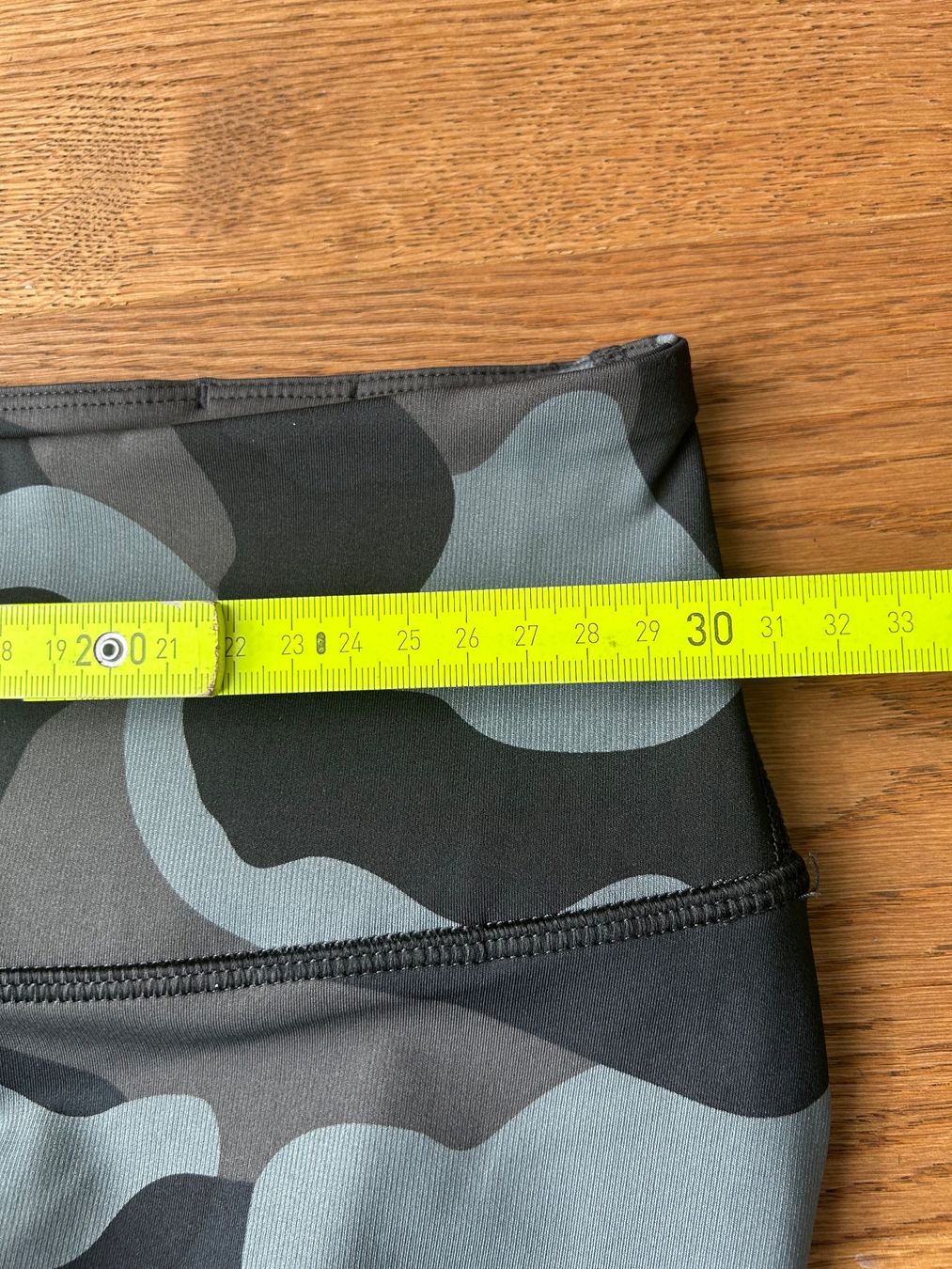 Under Armour Leggings: Leggings Under Armour, XS, grau – Usato da Bern venduto da rakuten73 3