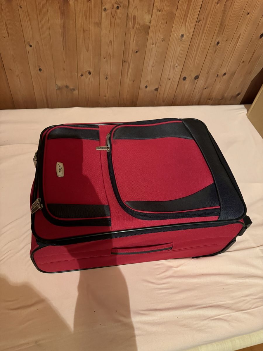 Valigie: Koffer – Usato da Dübendorf venduto da Sachs621
