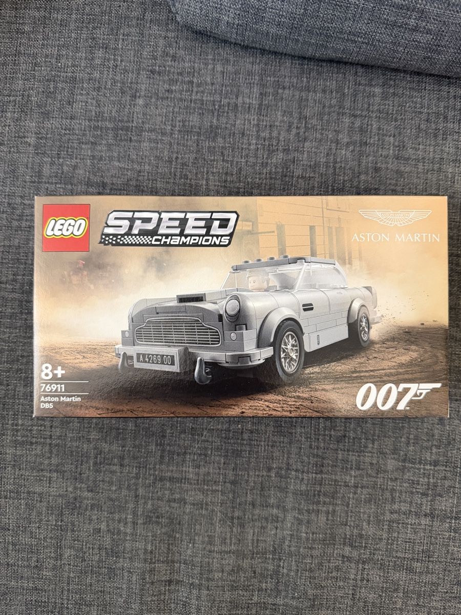 Lego Kit di costruzioni: Lego 007 Aston Martin DB5 – Nuovo e nell'imballaggio originale da Dulliken venduto da s.p.q.r