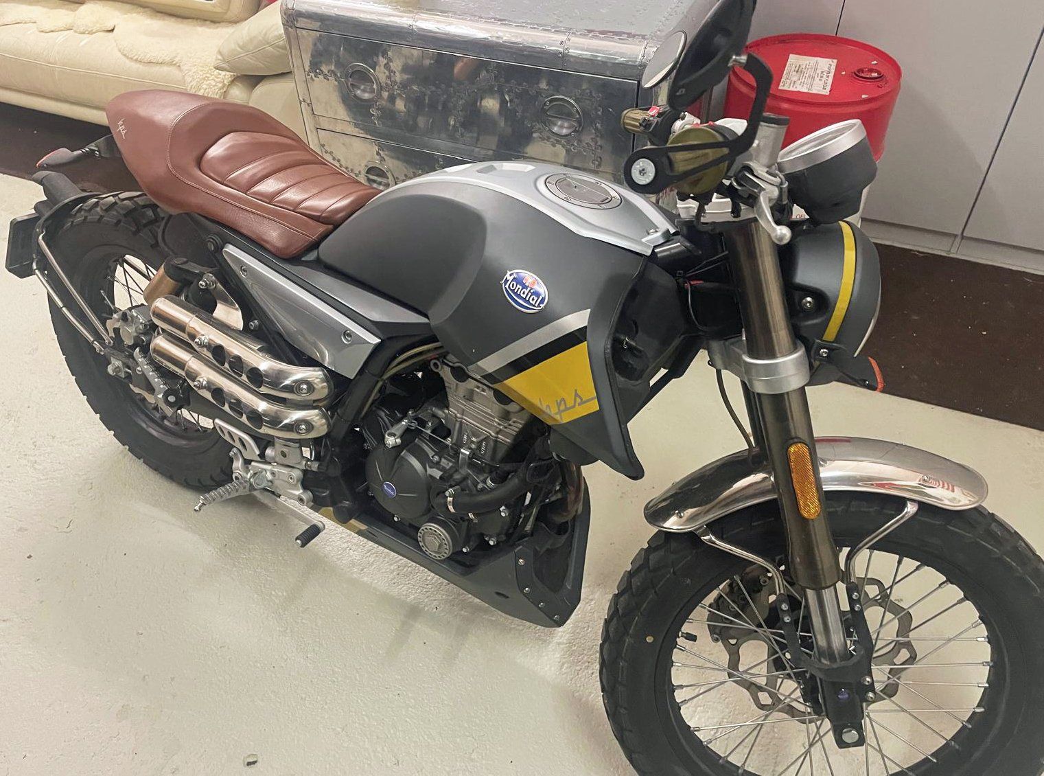 Mondial Strada: Motorrad Mondial HPS 125 – Usato da Chur venduto da eliforfahrzeuge 1