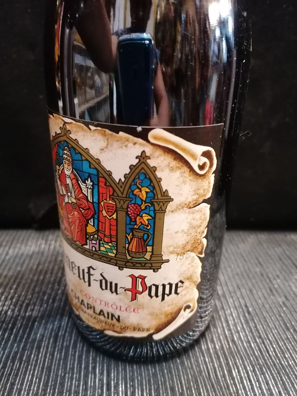 Vino: CHÂTEAUNEUF DU PAPE 1995 – Nuovo (secondo la descrizione) da Genève venduto da Leboucheoreilles 3