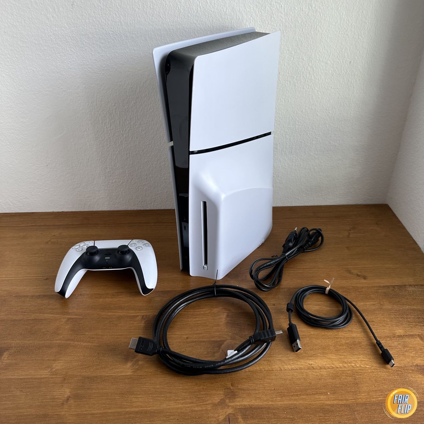 Console: PS5 Slim Disc Konsole 1TB mit Controller – Usato da Luzern venduto da fairflip