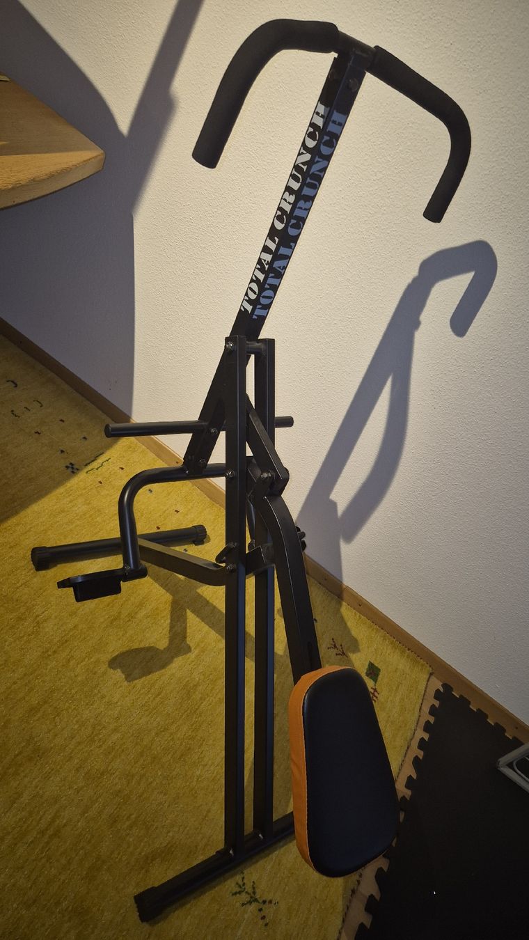 Hometrainer: Total Crunch ganzkörpertraining – Usato da Buchs AG venduto da EasyPeasy