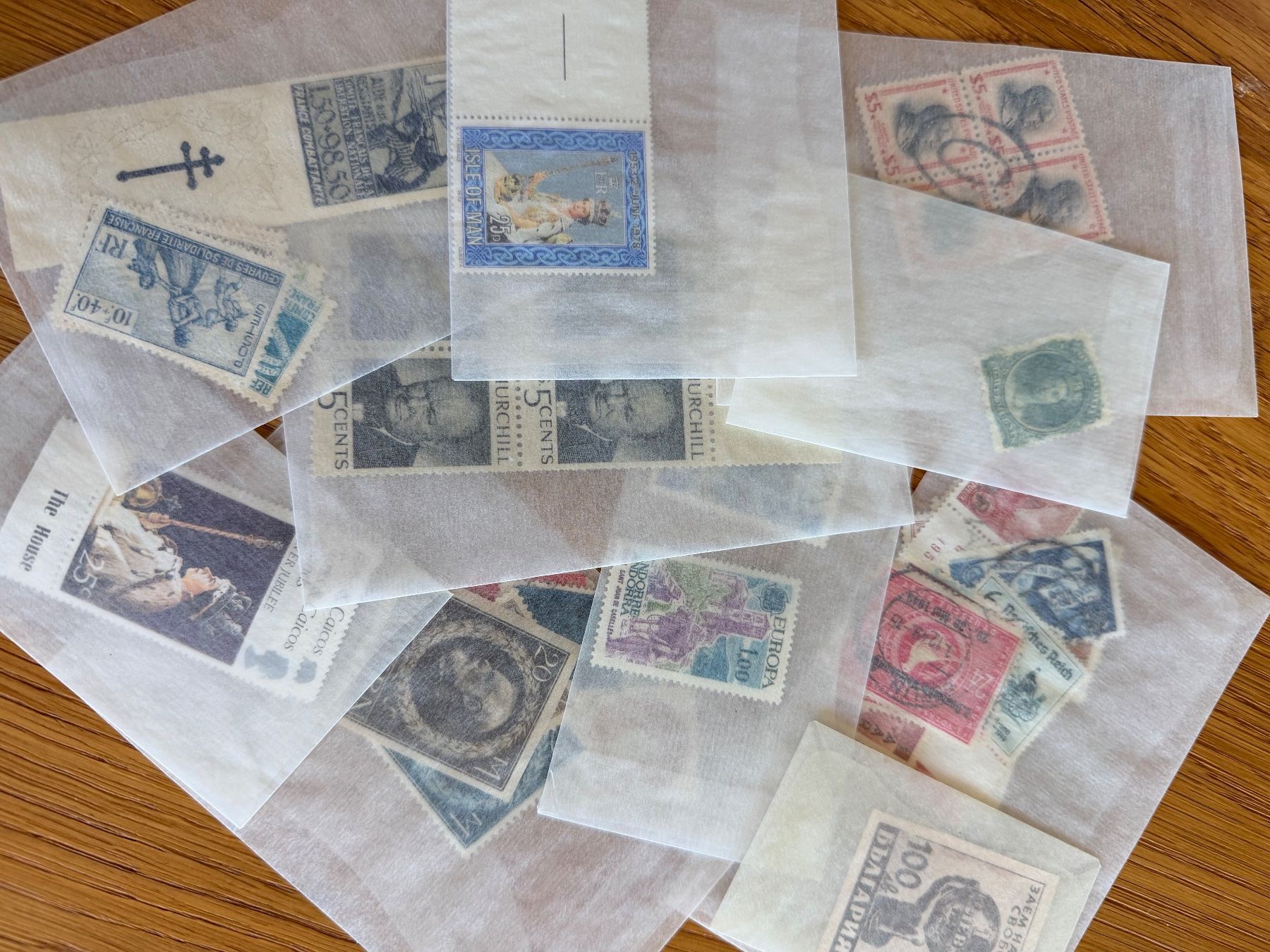 Tutti i francobolli: Briefmarken Wundertüte – Usato da Adliswil venduto da mic_7xzd 2