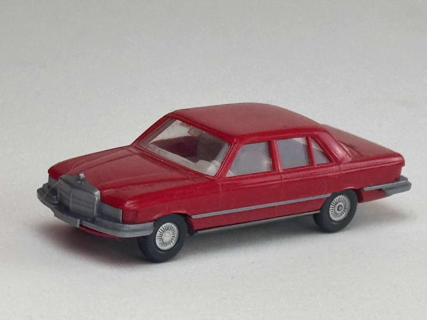 Wiking Modellautos: RI- Wiking Mercedes 450 SE rot – Gebraucht aus Elm von Wikmtz