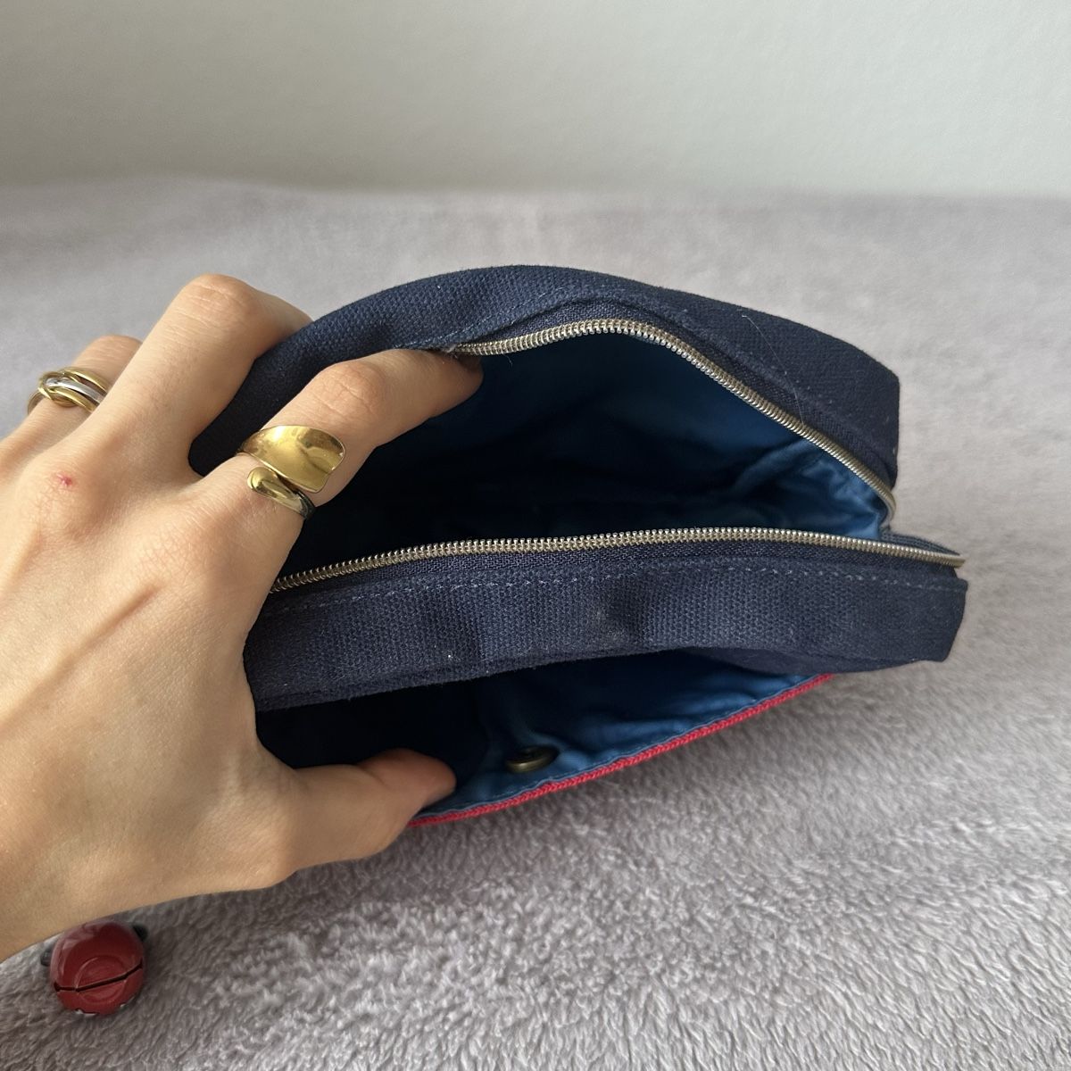 Plumiers: PETITE TROUSSE KIKI STUDIO GHIBLI – D'occasion à Givisiez par dor_xb9k 3