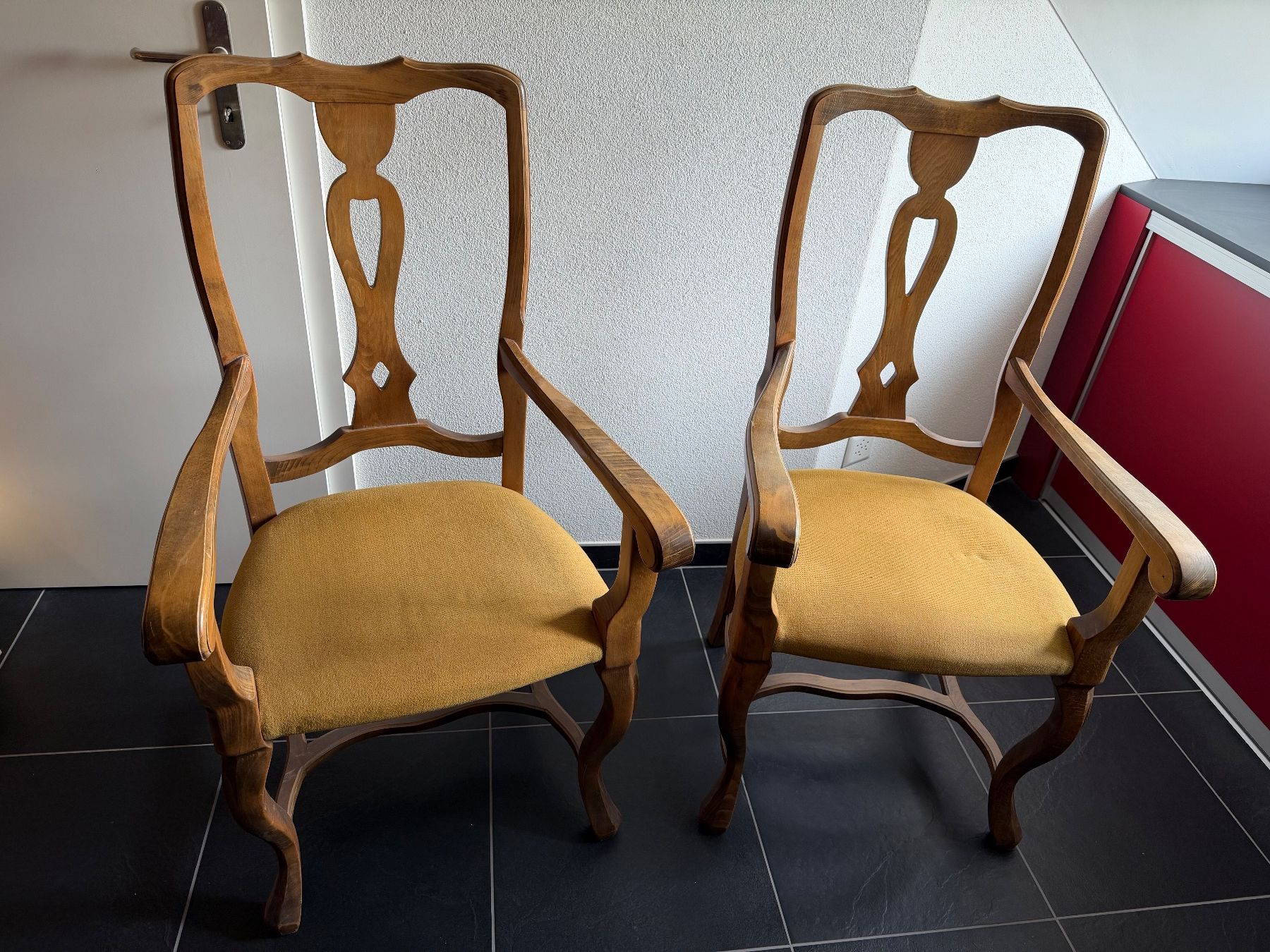 Fauteuils: Sessel (2 Stk.) – D'occasion à Urswil par zew_tq8x