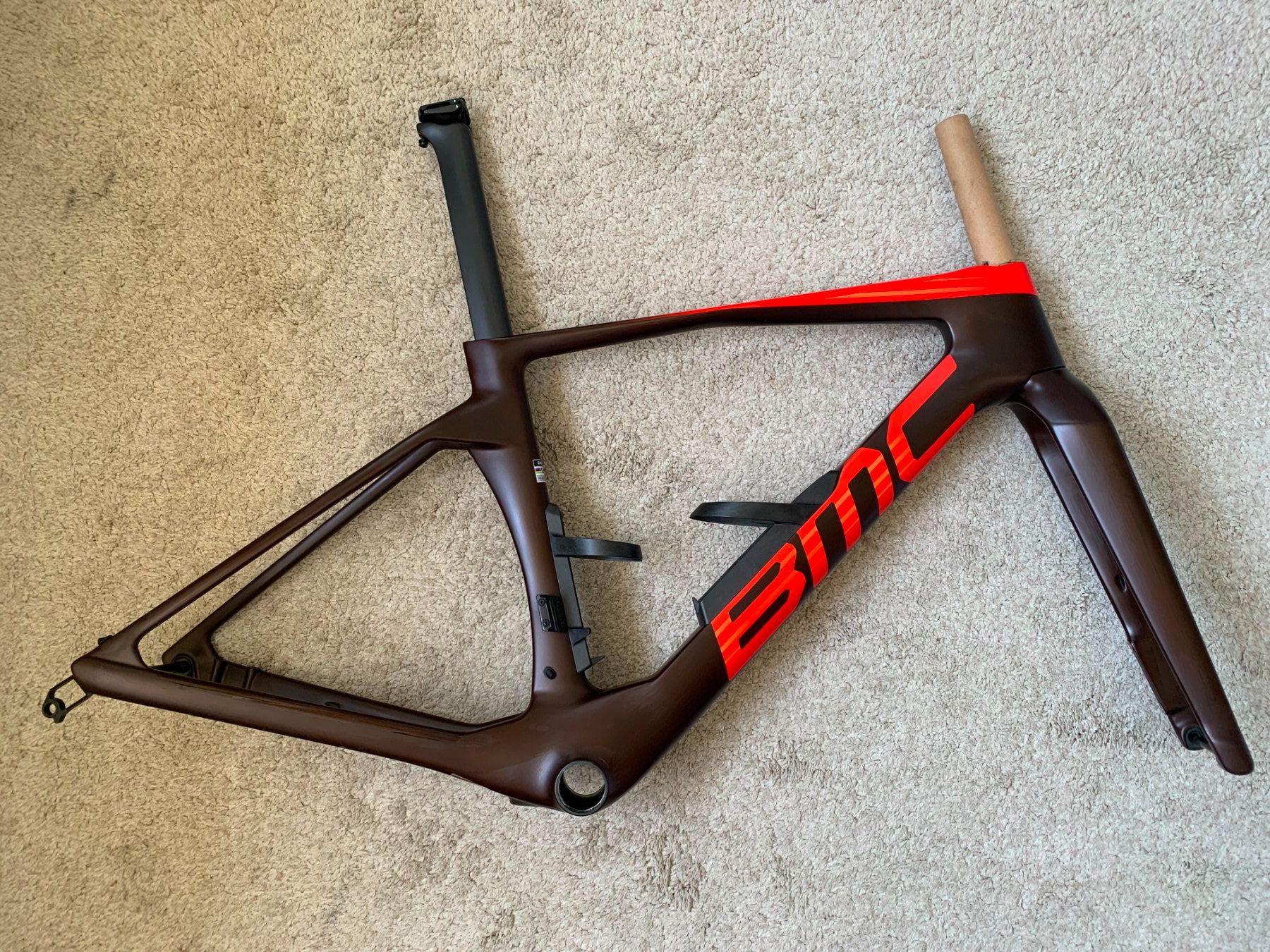 BMC Velos: BMC Teammachine R 01 TWO Frameset 2025 Gr. 47 – Gebraucht aus Pregassona von spu_zj65