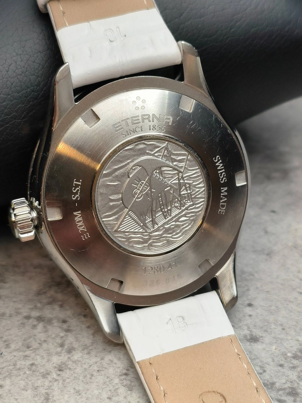 Eterna Uhren: Eterna – Gebraucht aus La Chaux-de-Fonds von curtitswisswatches 5