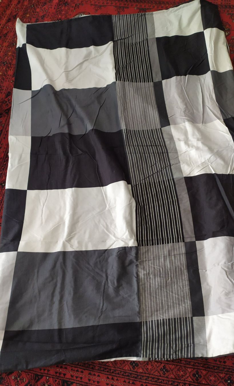 Biancheria da letto: Housse de duvet pour lit single – Usato da Chezard St-Martin venduto da Loucail