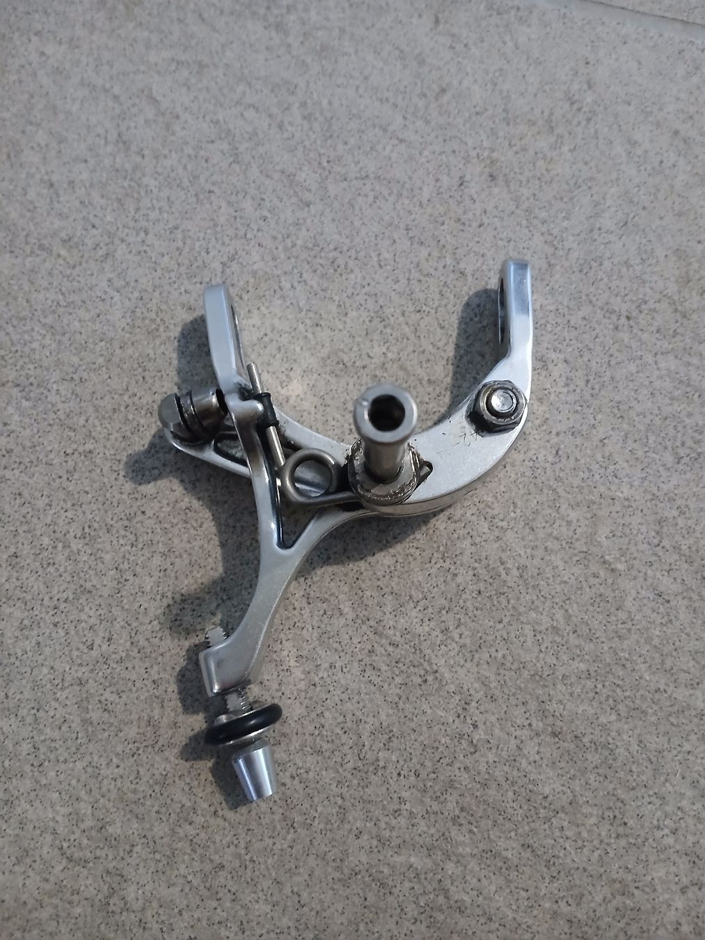 Campagnolo Pezzi di ricambio: Campagnolo Veloce brake caliper Vorderrad – Usato da Winterthur venduto da Walsh26 2