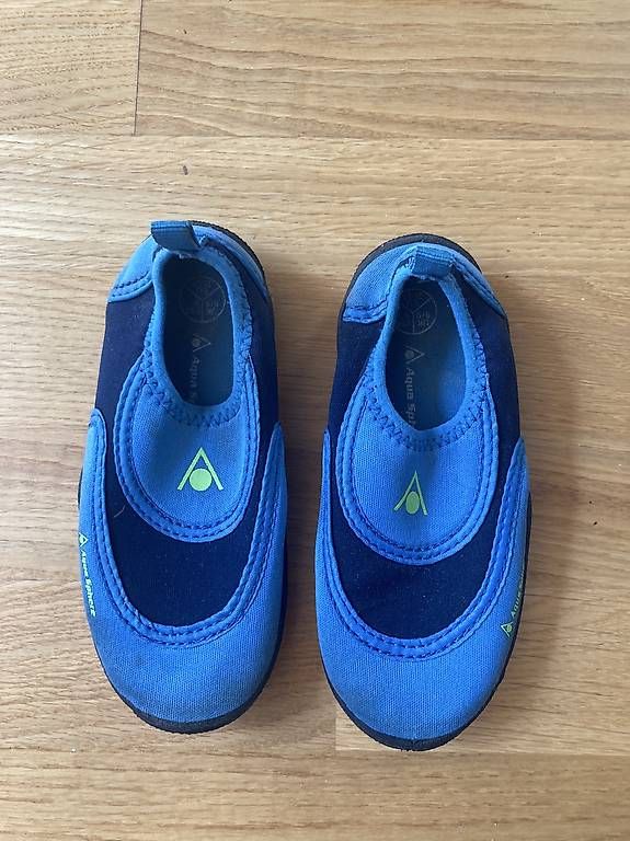 Schuhe für Jungen: Wassersportschuhe Gr 26/27 – Gebraucht aus Zürich von aqualina77