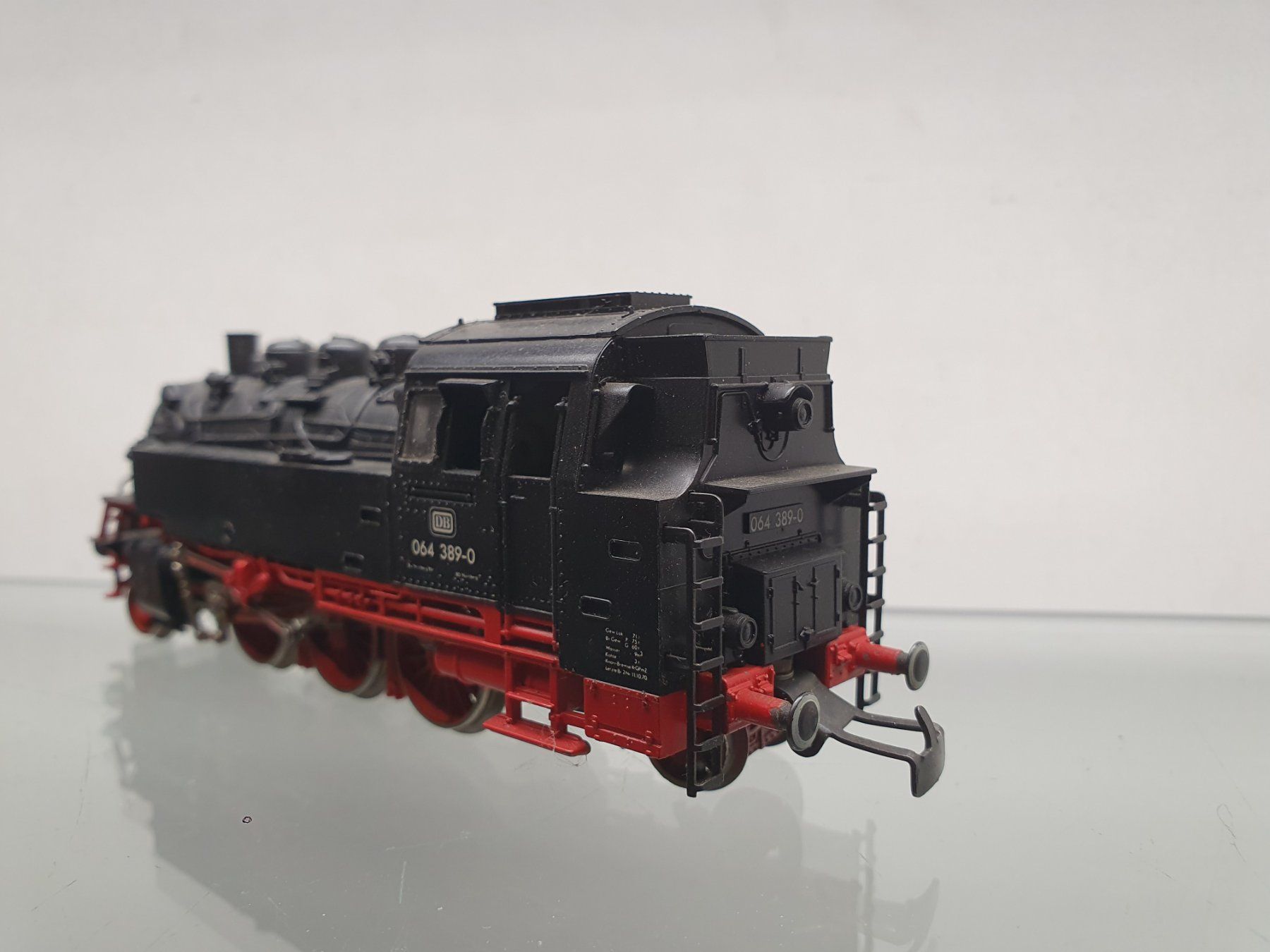 Fleischmann Modellini di ferrovie: FLEISCHMANN:DC: DB TENDERDAMPFLOK BR 064 OVP – Usato da Biglen venduto da taunus82 2