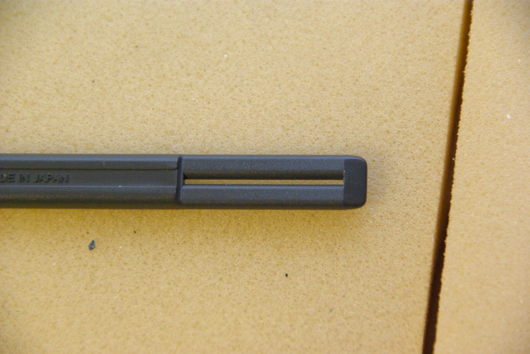 Penna & Evidenziatori: brother P-touch Tape Separator Stick – Usato da Herisau venduto da Cevianer1844 1