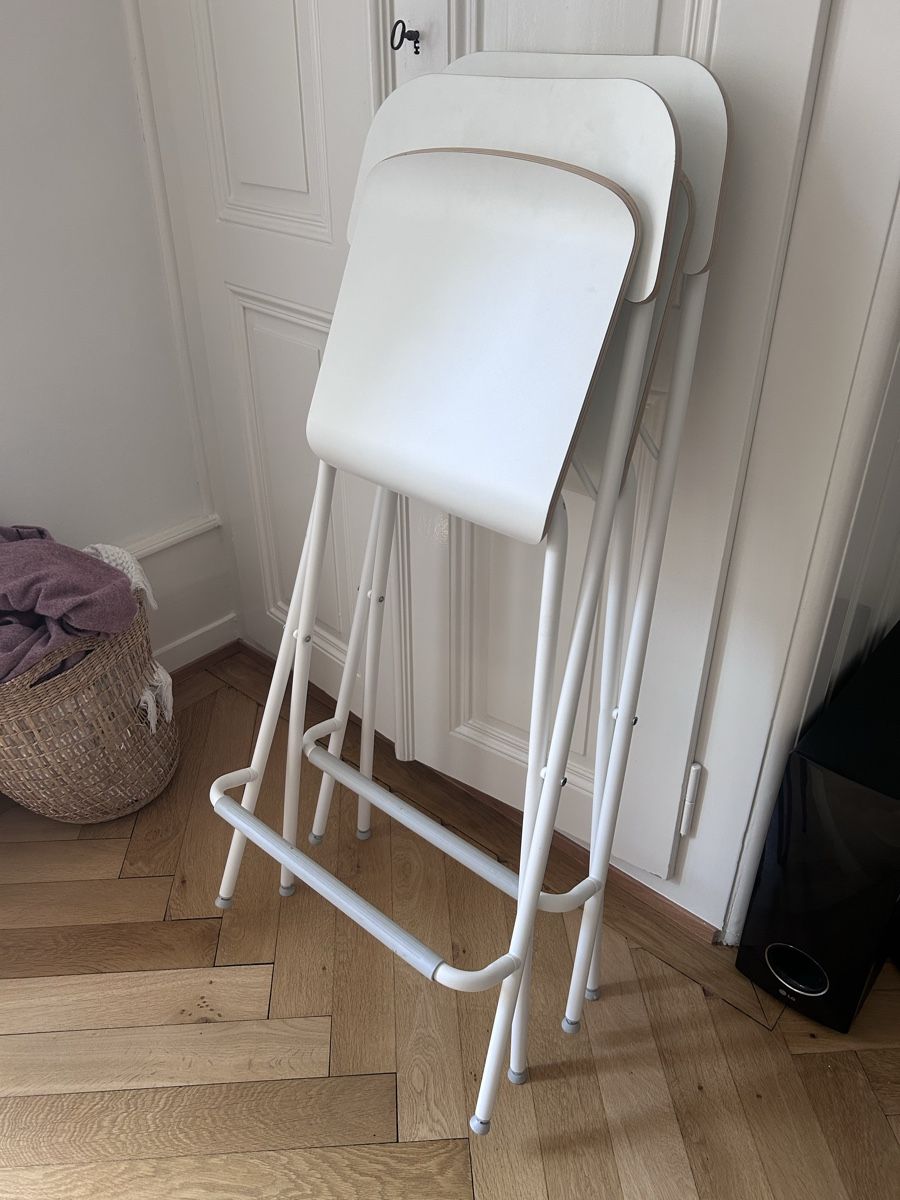 Ikea Sgabelli: 2 tabourets de bar IKEA – Usato da Genève venduto da Sarahchge 5